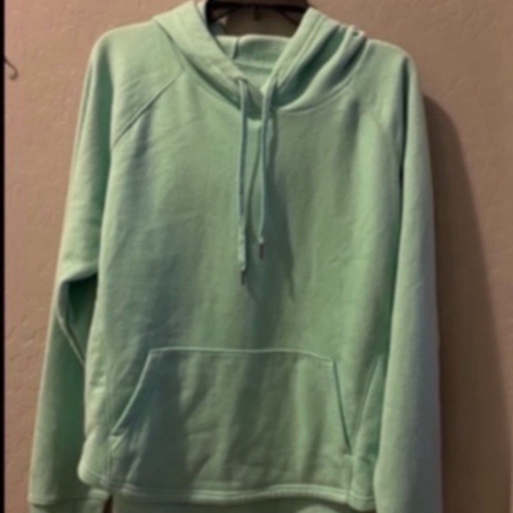 Women’s light green sweatshirt